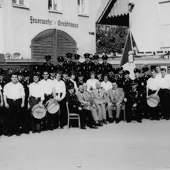 Freiwillige_Feuerwehr_1961.jpg