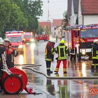 lkw-brand_am_080615_in_thannhausen_10_20150608_1386345054.jpg