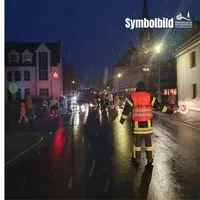 Verkehrsabsicherung Symbolbild Quadrat.jpg
