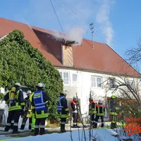 dachstuhlbrand_am_170215_in_breitenthal_4_20150212_1382696260.jpg