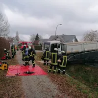 VU mit LKW in Thannhausen am 27.02.21_4.jpg