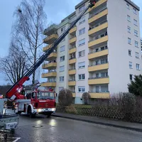 drehleiterrettung_in_thannhausen_am_251220_2_20201225_1511636498.jpg